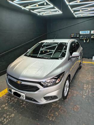 CHEVROLET ONIX 1.4 MPFI LT 8V FLEX 4P AUTOMÁTICO